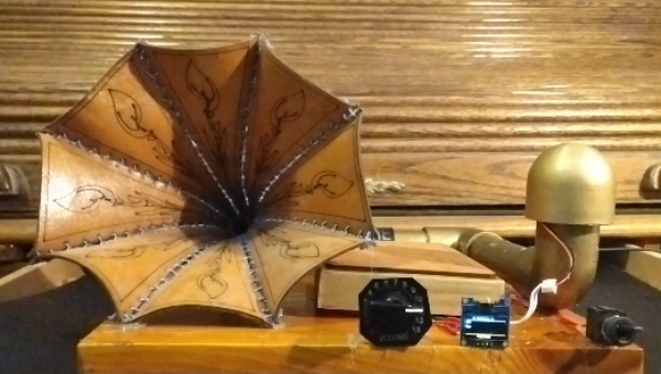 Image shows completed speaker with leather horn, electronic controls